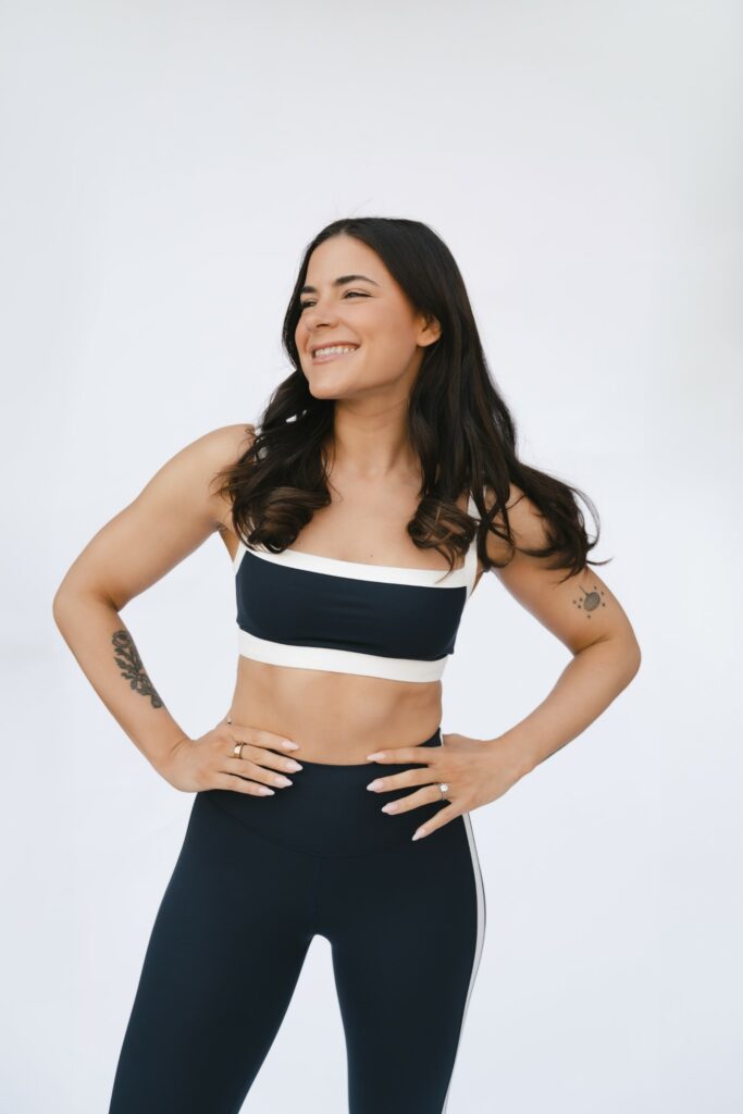 Brooke, Coach