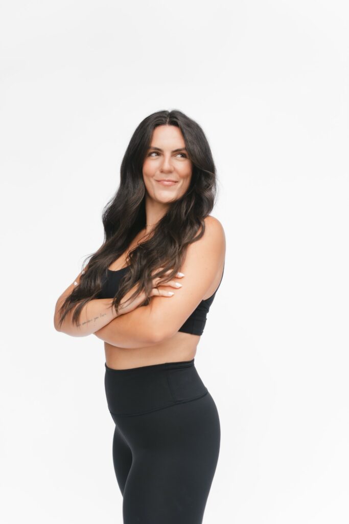 Dakota, Coach